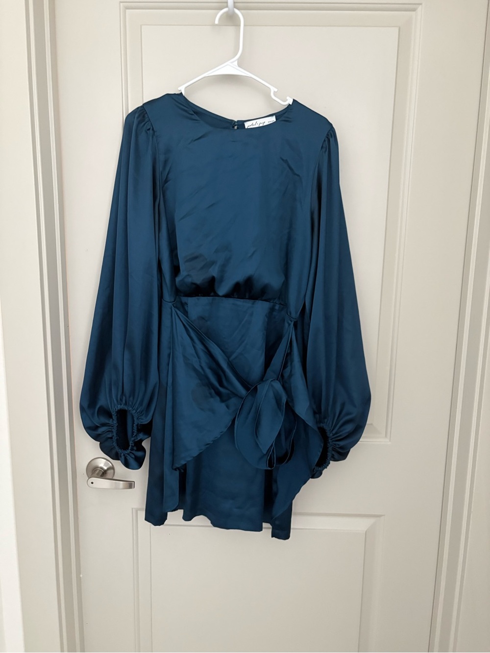 Opal Tie Waist Long Sleeve Satin Minidress Petal & Pup Navy Size 10 - Picture 4 of 6